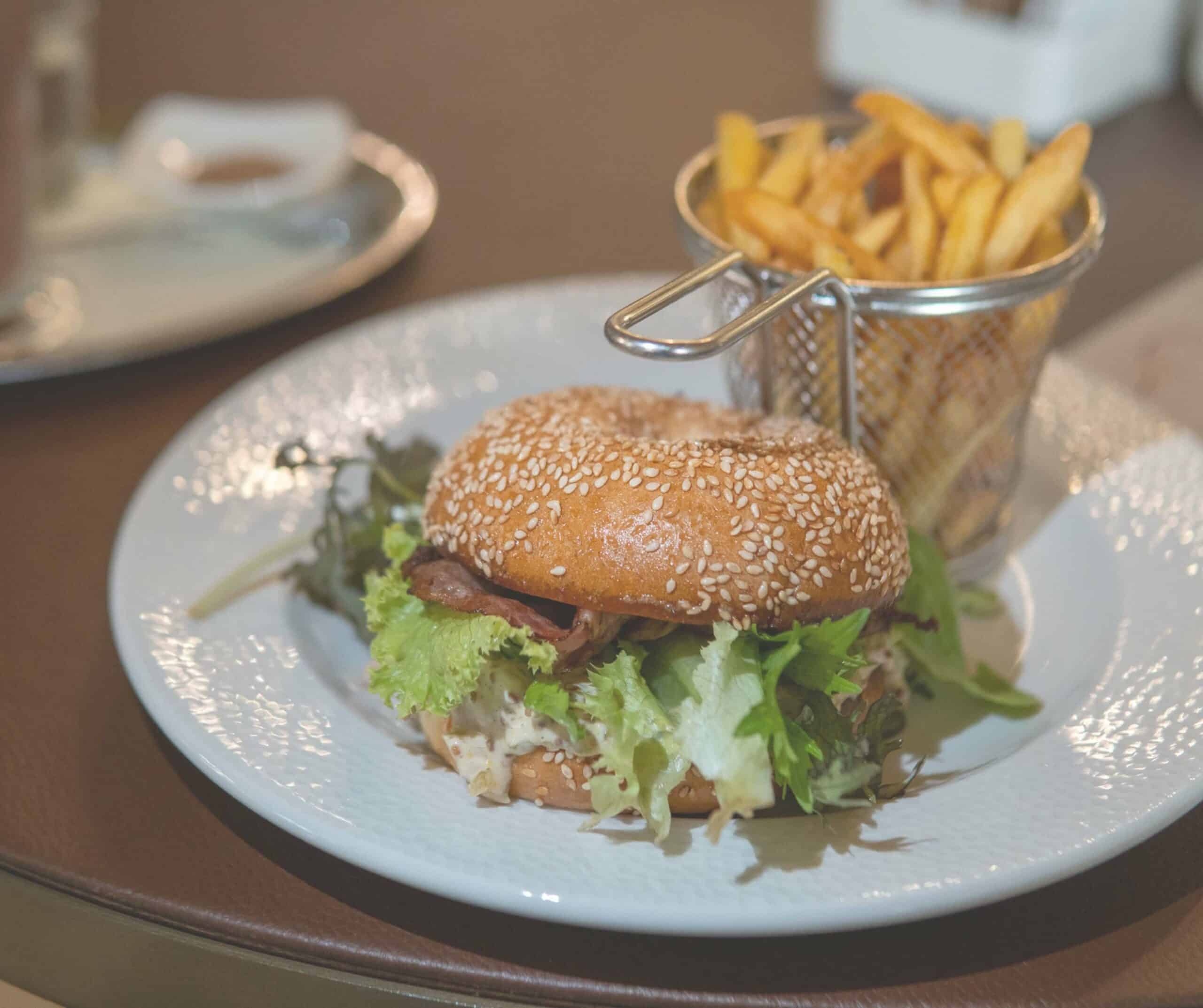 Ney York Cafe