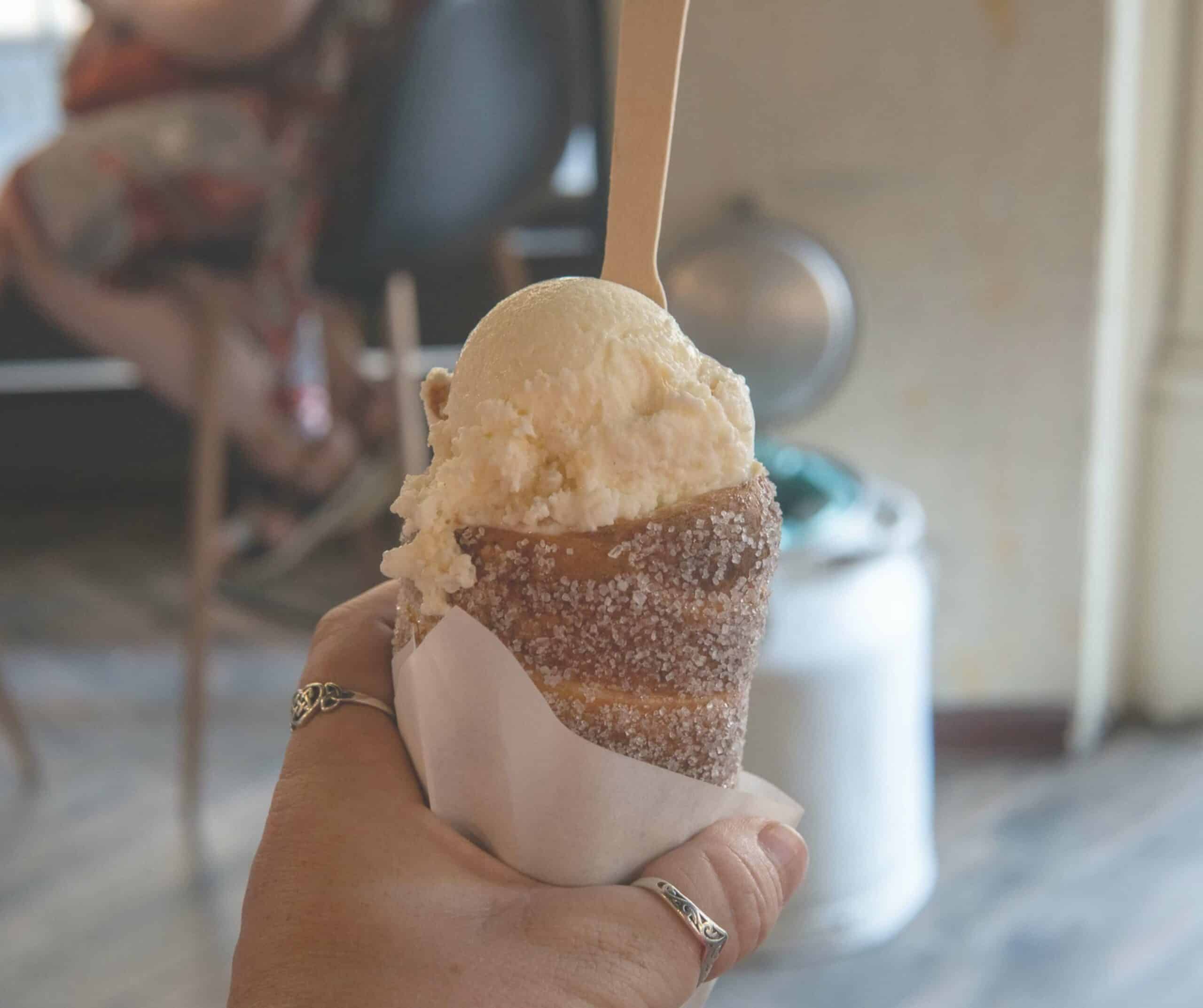 vegan food tour budapest