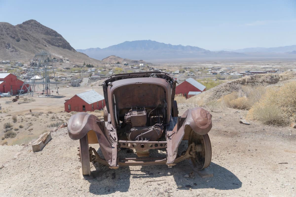 7 Hauntingly Cool Things to Do in Tonopah, Nevada (Enter if You Dare