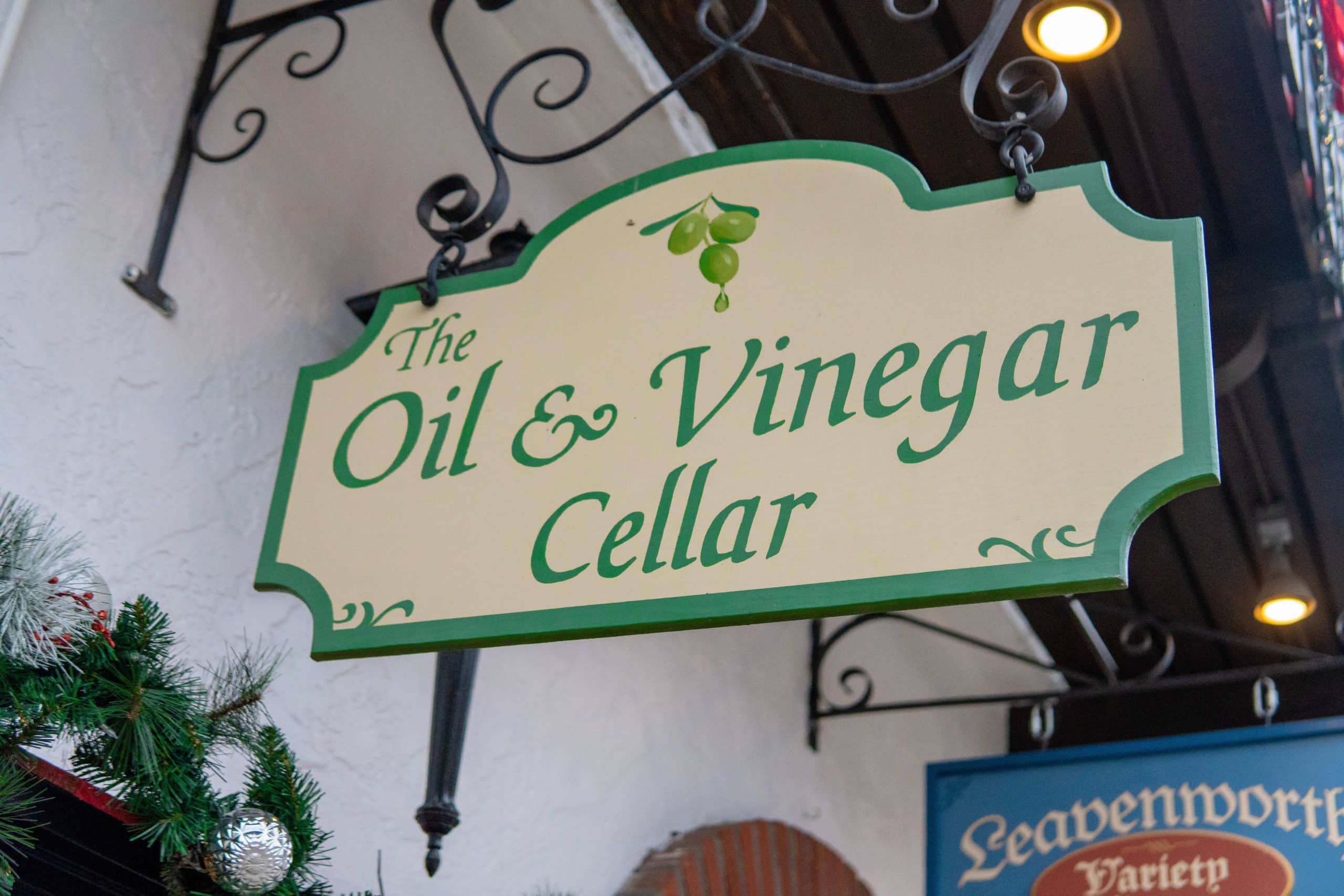 Oil & Vinegar Cellar 