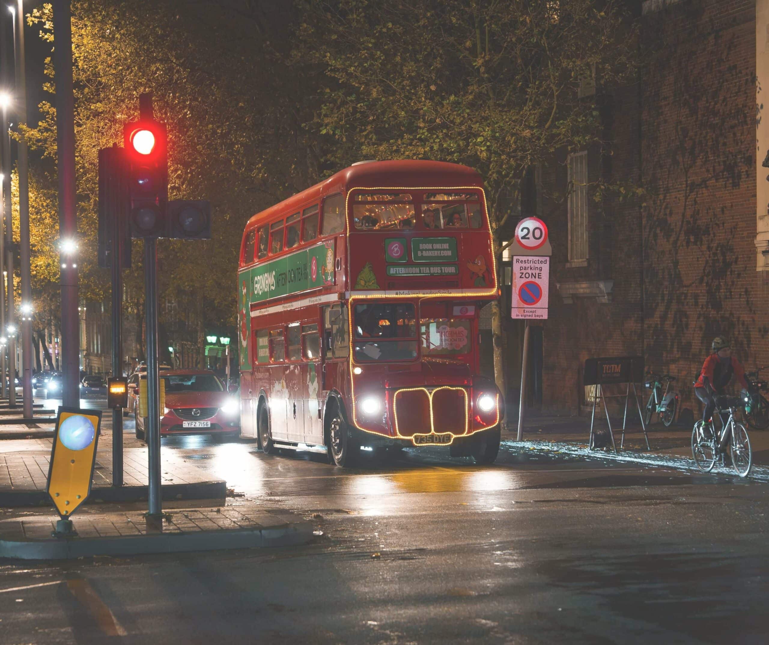 afternoon tea bus tour