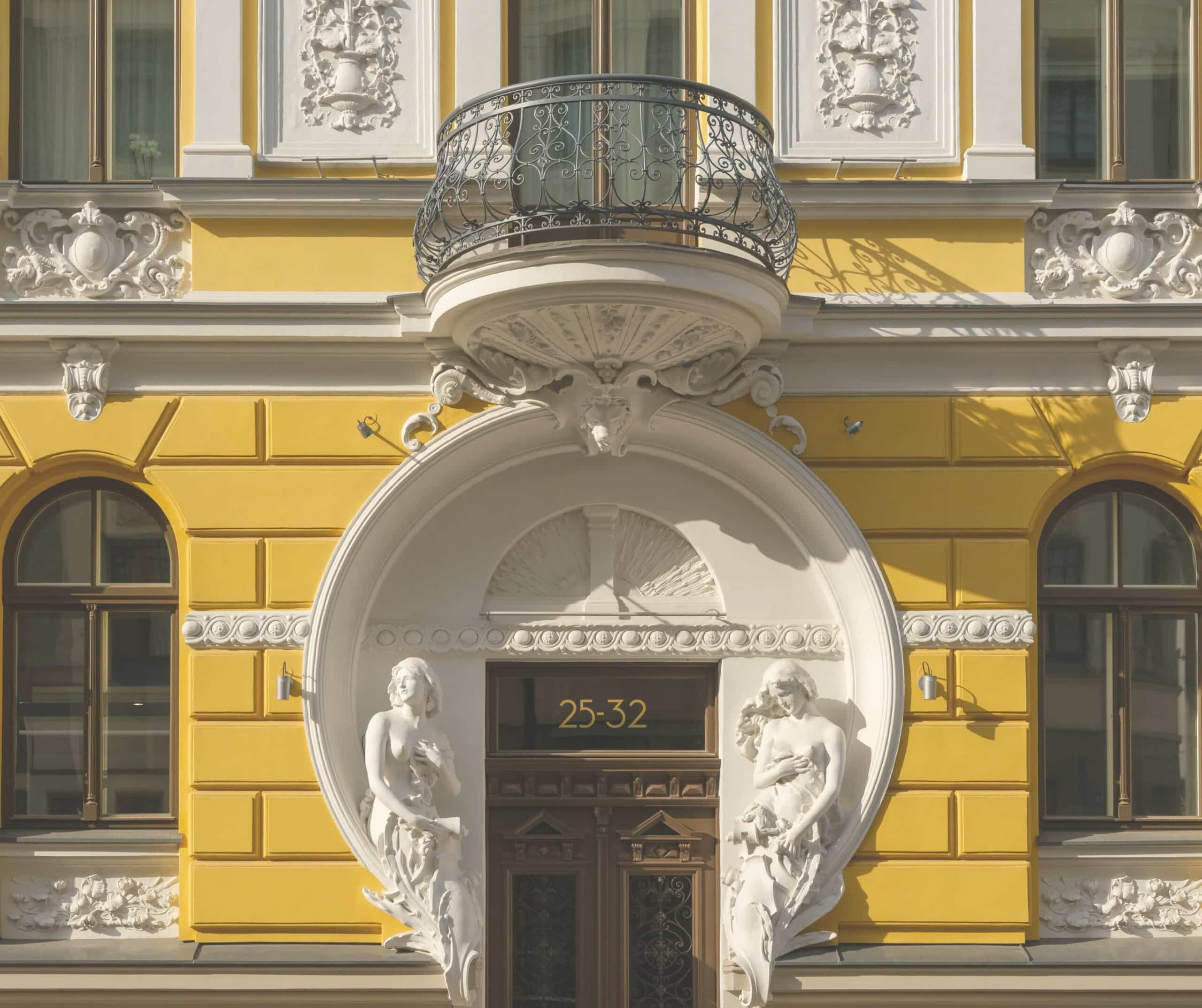 Big Riga: Old Town & Art Nouveau Quarter