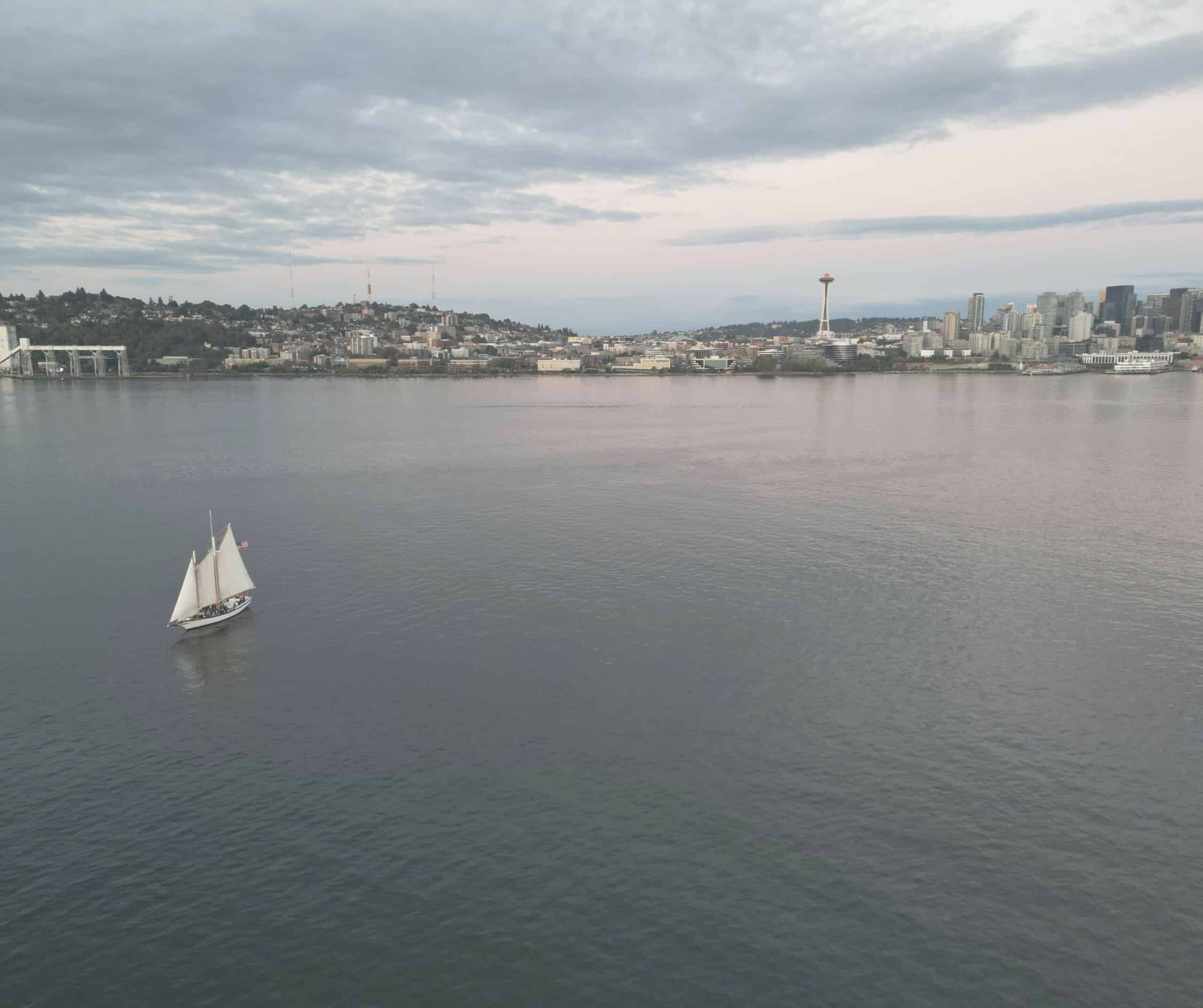 seattle sailing harbor tour
